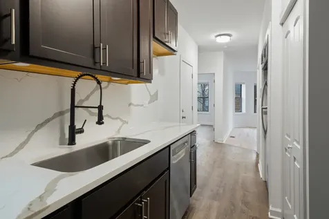 1904 North Whipple Street Chicago IL 60647