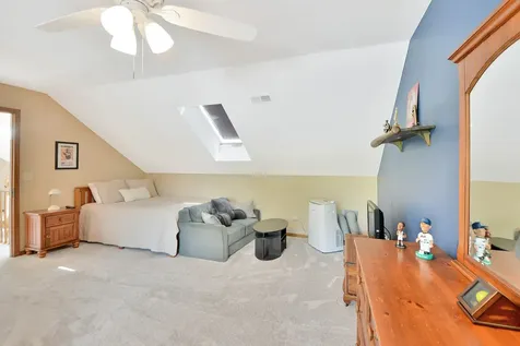 185 Peregrine Lane Hawthorn Woods IL 60047