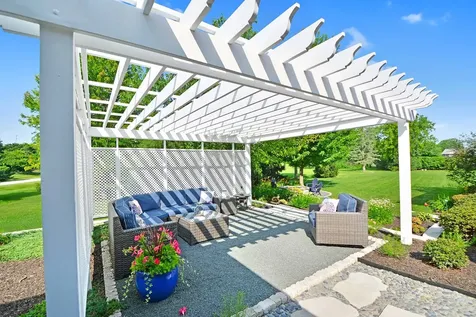 185 Peregrine Lane Hawthorn Woods IL 60047