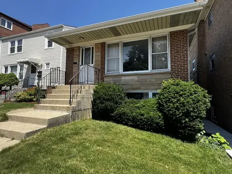 6534 Gunnison Street Harwood Heights IL 60706