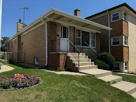 6534 Gunnison Street Harwood Heights IL 60706