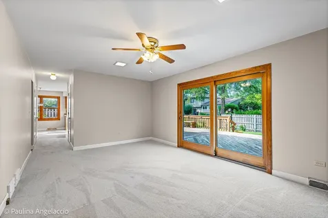1040 East Carpenter Drive Palatine IL 60074