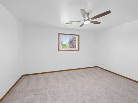 725 North 8th Avenue Addison IL 60101