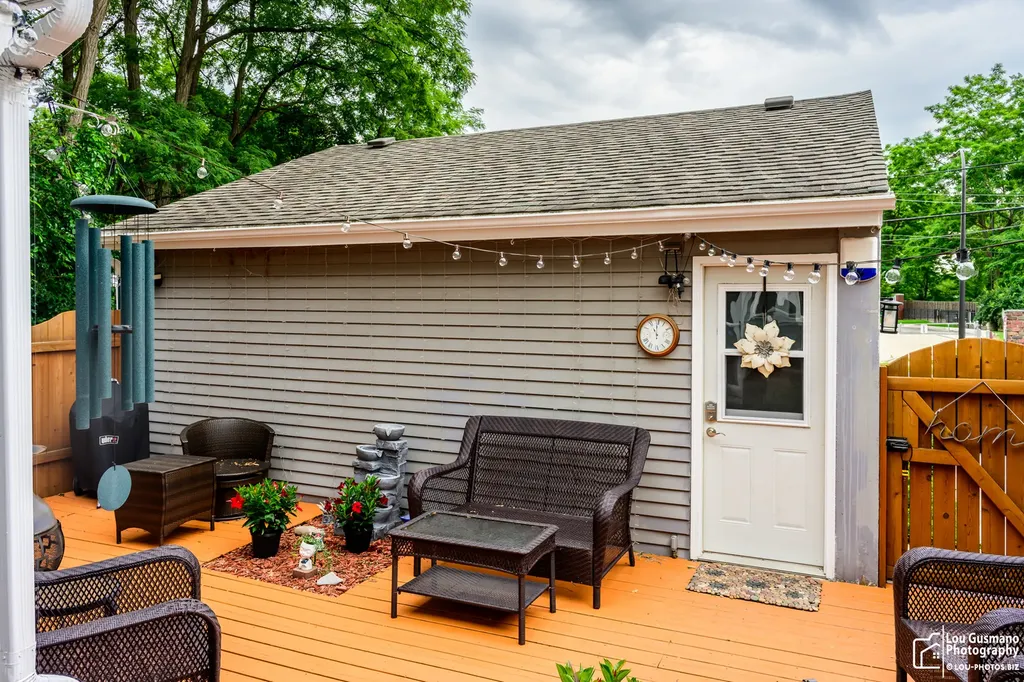 1525 Wedgefield Circle Naperville IL 60563
