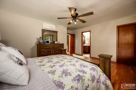 1525 Wedgefield Circle Naperville IL 60563