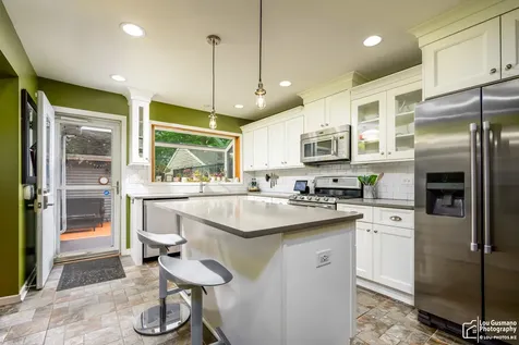 1525 Wedgefield Circle Naperville IL 60563