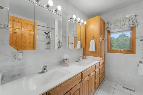 7414 Meadow Lane Cary IL 60013