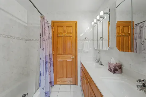 7414 Meadow Lane Cary IL 60013