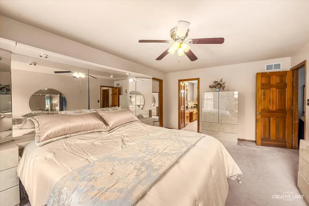 475 Prairie Knoll Drive Naperville IL 60565