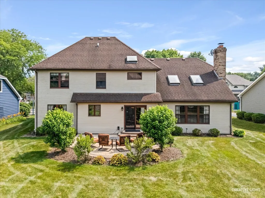 475 Prairie Knoll Drive Naperville IL 60565
