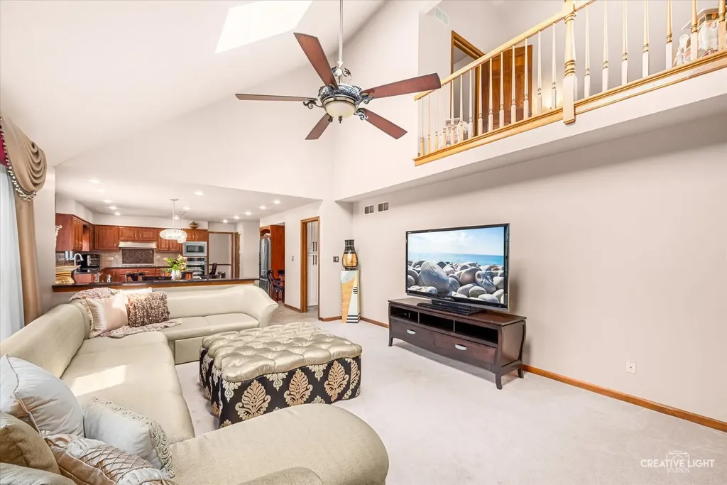 475 Prairie Knoll Drive Naperville IL 60565