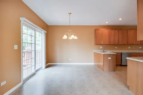 662 Chaney Court Crest Hill IL 60403