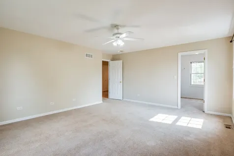 662 Chaney Court Crest Hill IL 60403