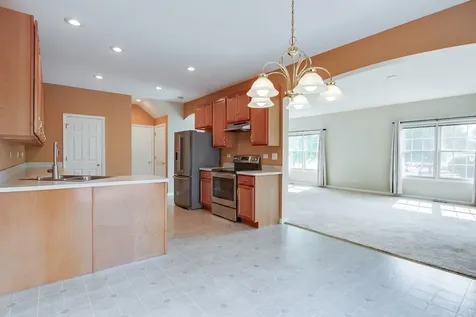 662 Chaney Court Crest Hill IL 60403