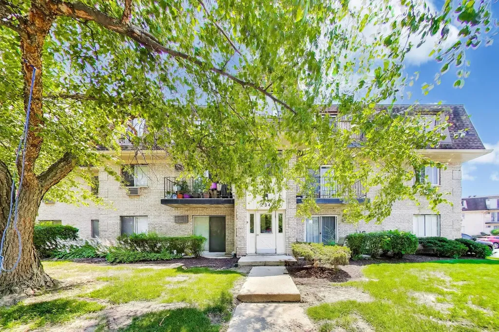 234 Shorewood Drive Glendale Heights IL 60139