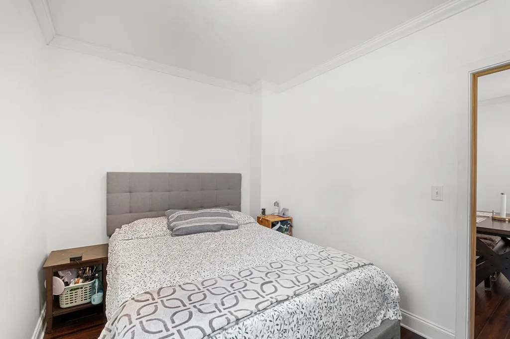 2848 North Monitor Avenue Chicago IL 60634