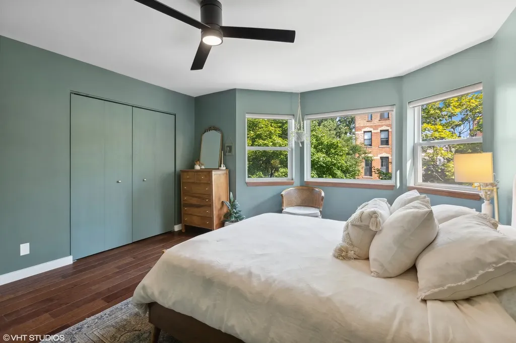 979 West Cullerton Street Chicago IL 60608
