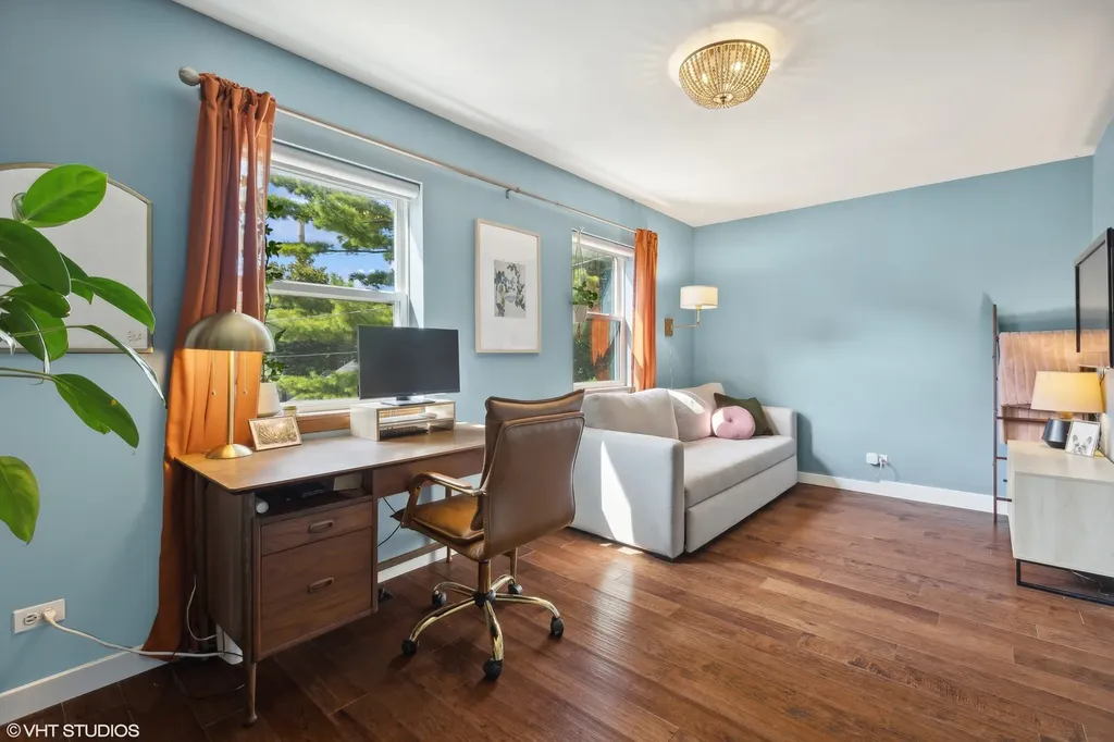 979 West Cullerton Street Chicago IL 60608