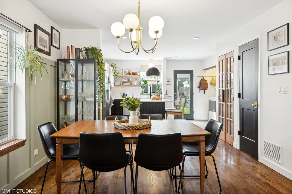 979 West Cullerton Street Chicago IL 60608