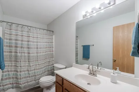 29 Fetzer Court Bloomington IL 61704