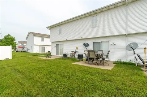29 Fetzer Court Bloomington IL 61704