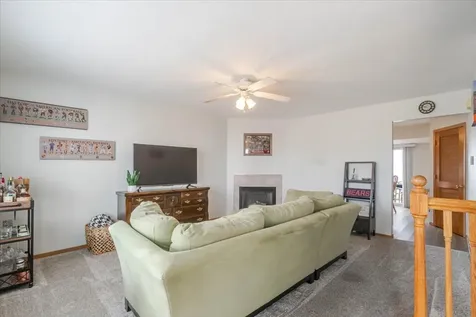 29 Fetzer Court Bloomington IL 61704