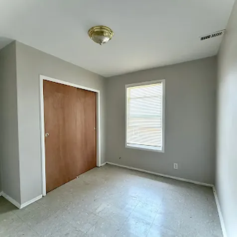 2531 North Tripp Avenue Chicago IL 60639