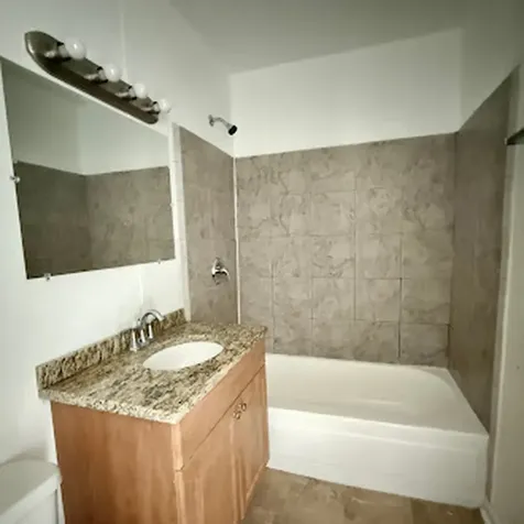 2531 North Tripp Avenue Chicago IL 60639