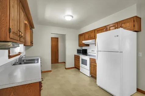 207 East Ensey Street Tuscola IL 61953