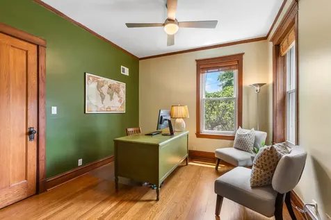 1449 West Rosemont Avenue Chicago IL 60660