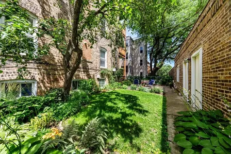 1449 West Rosemont Avenue Chicago IL 60660
