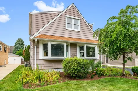 537 North Walnut Street Elmhurst IL 60126