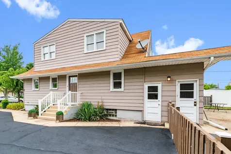 537 North Walnut Street Elmhurst IL 60126