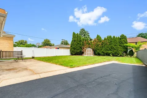 537 North Walnut Street Elmhurst IL 60126