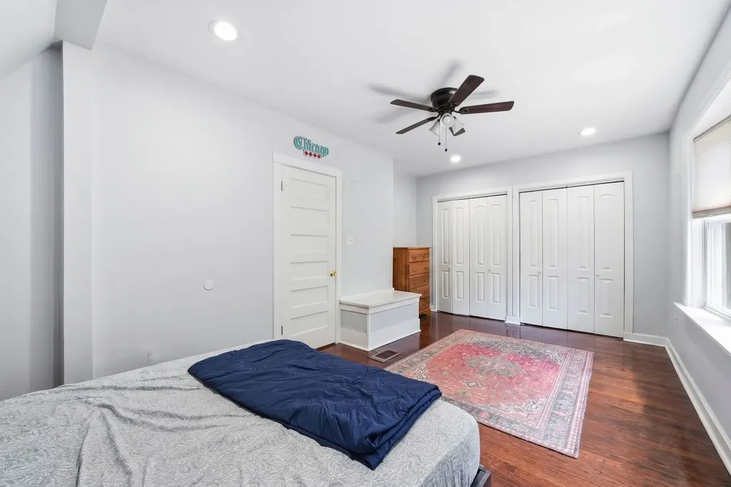 1235 North Harding Avenue Chicago IL 60651
