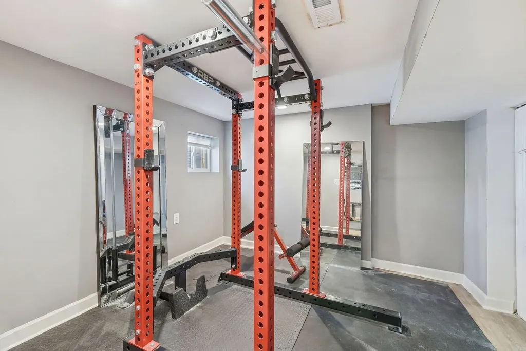 1235 North Harding Avenue Chicago IL 60651
