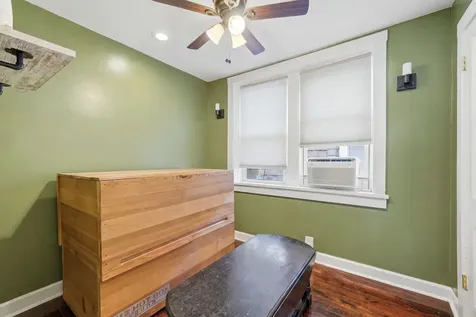 1235 North Harding Avenue Chicago IL 60651