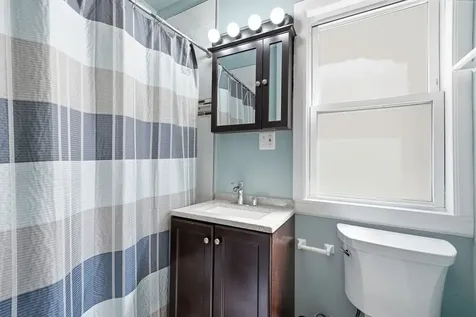 1235 North Harding Avenue Chicago IL 60651