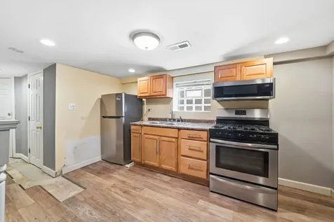1235 North Harding Avenue Chicago IL 60651