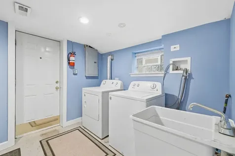 1235 North Harding Avenue Chicago IL 60651