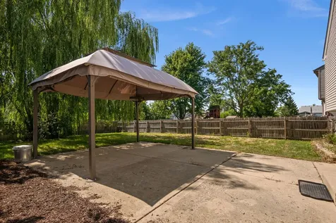 776 Chesterfield Lane North Aurora IL 60542