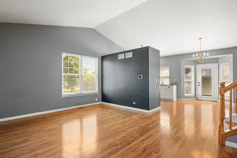 776 Chesterfield Lane North Aurora IL 60542