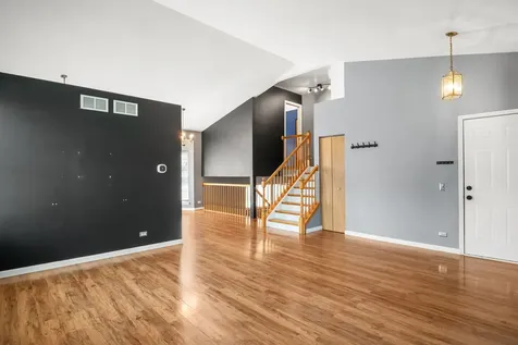 776 Chesterfield Lane North Aurora IL 60542
