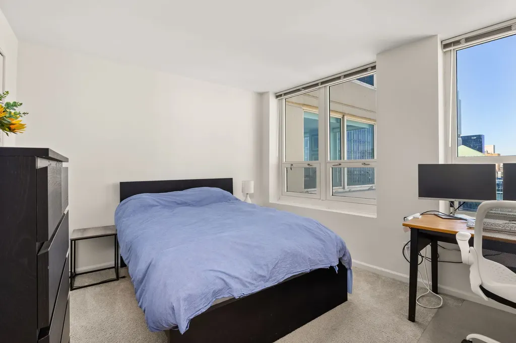 345 North La Salle Drive Chicago IL 60654