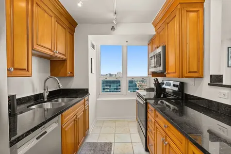 345 North La Salle Drive Chicago IL 60654