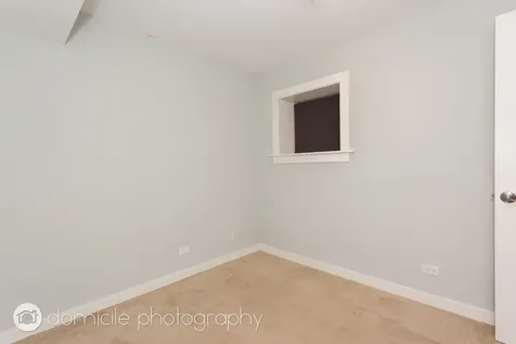 815 West Newport Avenue Chicago IL 60657