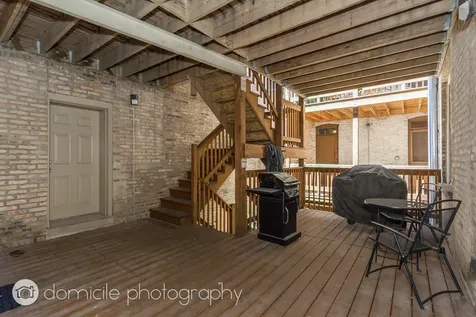 815 West Newport Avenue Chicago IL 60657