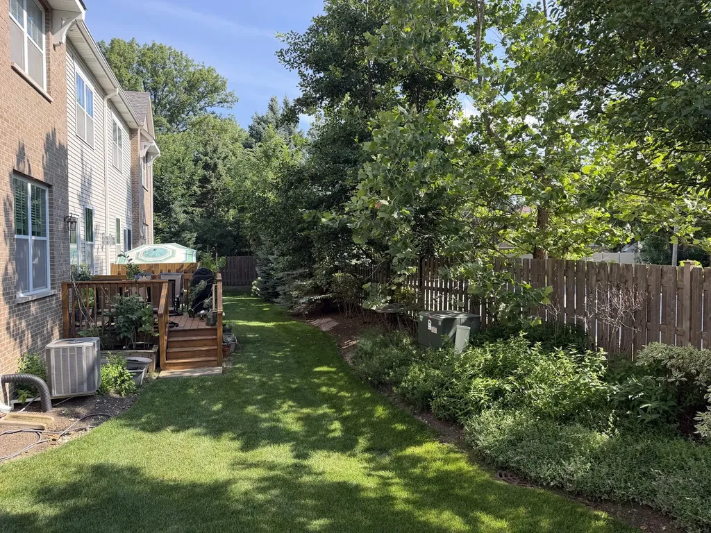 463 Timber Trail Court Naperville IL 60565