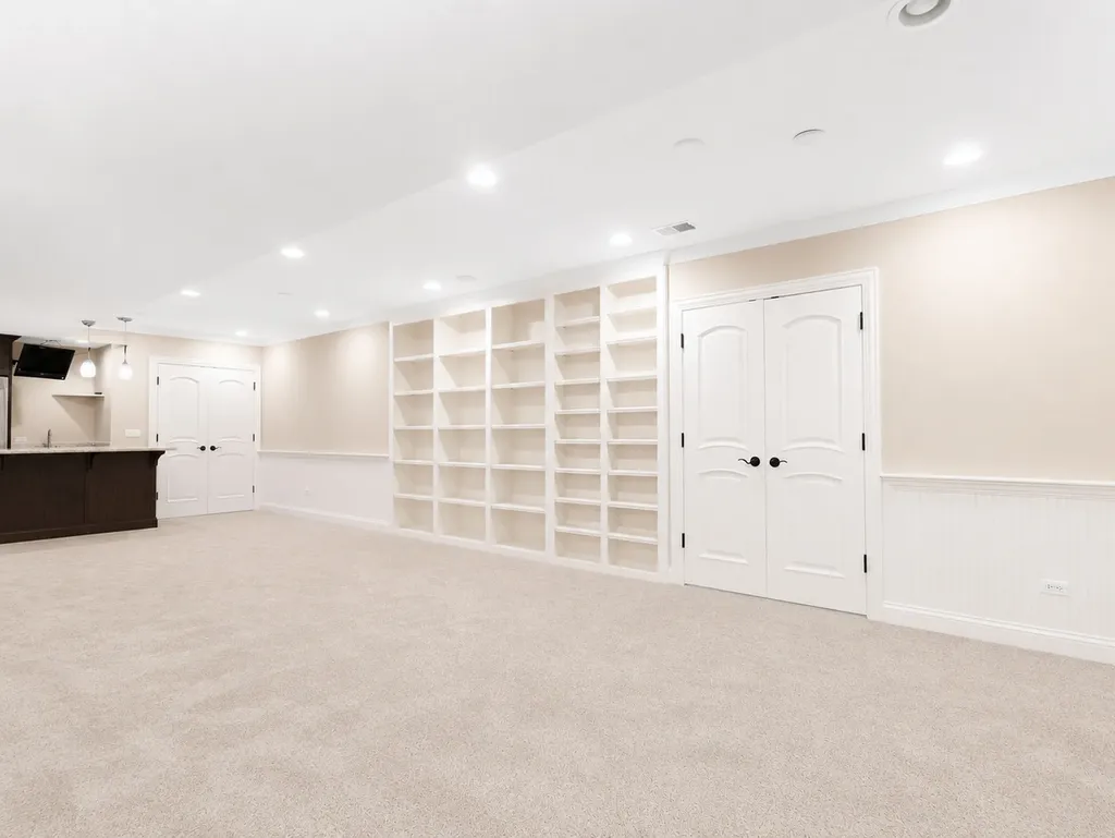 434 West Benton Avenue Naperville IL 60540