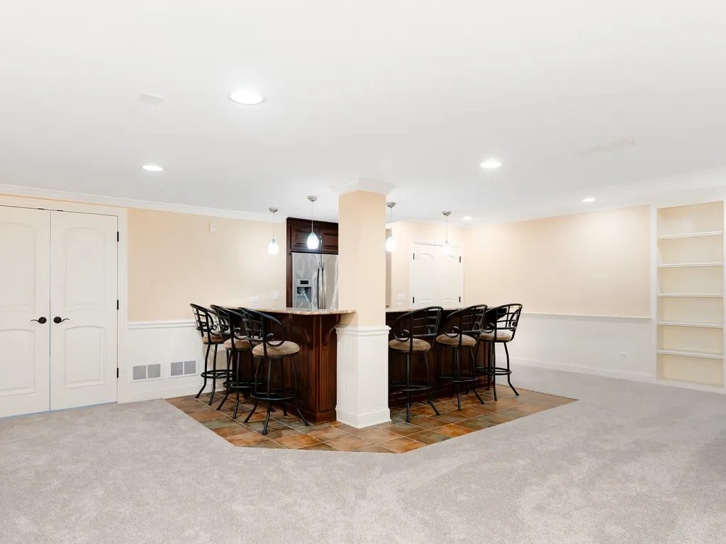 434 West Benton Avenue Naperville IL 60540